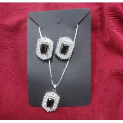 Necklace and Earrings Set 1